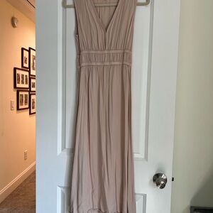 Elegant Cream Sleeveless Dress